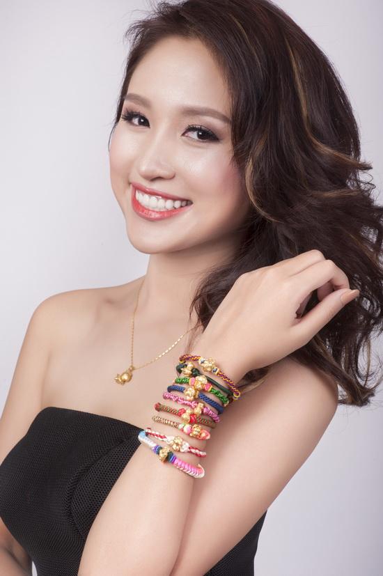 van-hugo-1412-4-ngoisao 2 Vân Hugo, Sao Việt, MC Thanh Vân Hugo