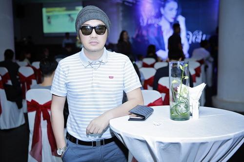 Bầu Hòa, Trà Ngọc Hằng, Sao Việt