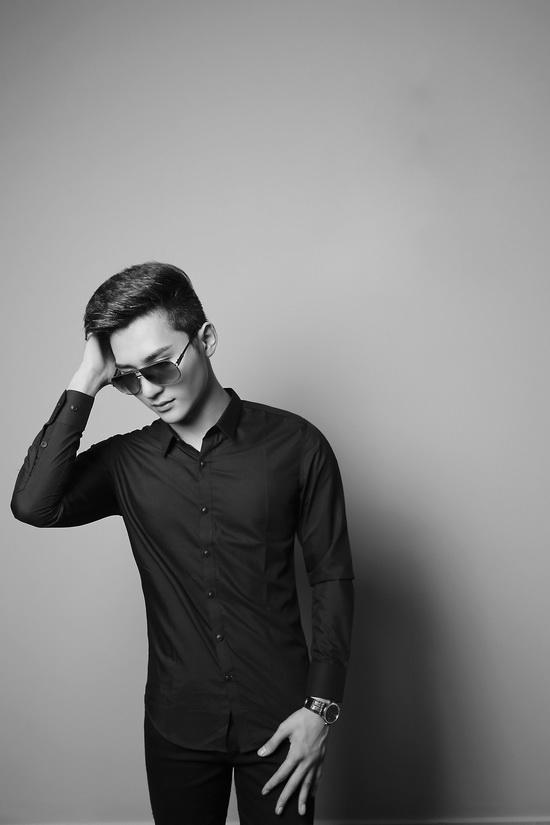 tran-viet-ly-1512-8-ngoisao 3 Trần Viết Ly, Nét đẹp học sinh - sinh viên Bình Dương, Hotboy Việt