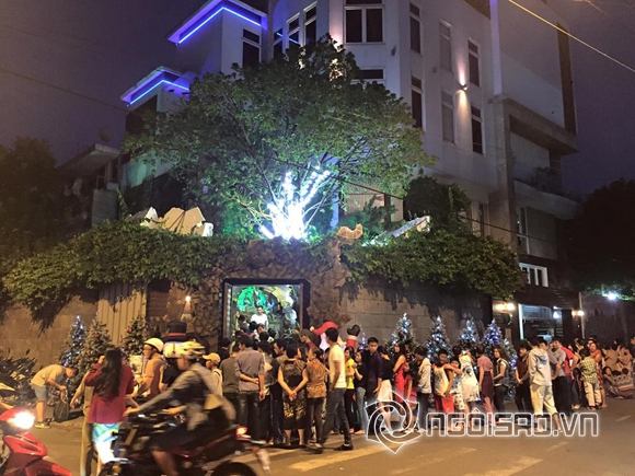 Đàm Vĩnh Hưng, ca sĩ Mr. Đàm, Đàm Vĩnh Hưng đón giáng sinh, sao việt 
