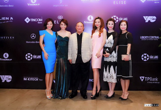 vu-thuy-nga-1612-5-ngoisao 0 vivant joie, Mỹ phẩm vivant joie, Mỹ phẩm làm khỏe da số 1 nhật bản