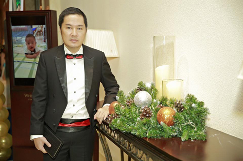 Bầu Hòa, Sao việt, Phạm Hương