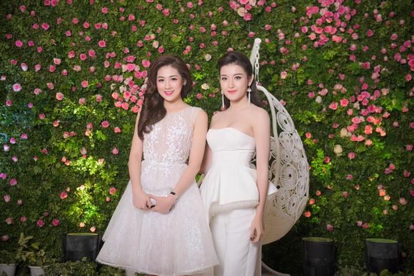 Hoa hậu,hoa hậu đặng thu thảo,á hậu tú anh,á hậu huyền my