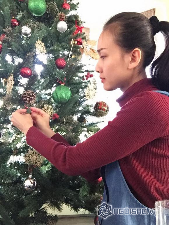 sao việt trang trí cây thông Noel, sao Việt, không gian đón Noel của sao Việt