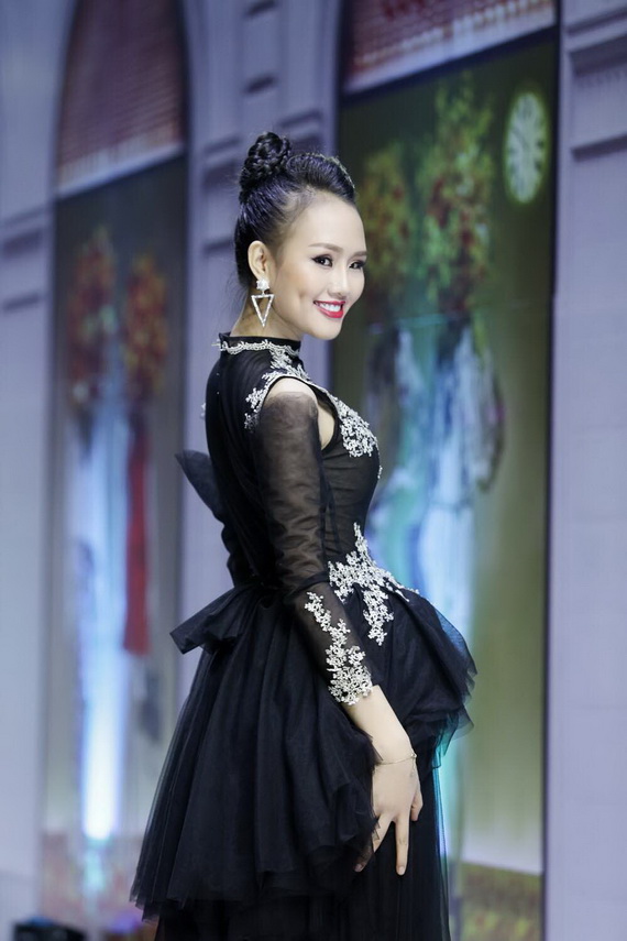 Lâm Thùy Anh, Á hậu Lâm Thùy Anh, Sao Việt