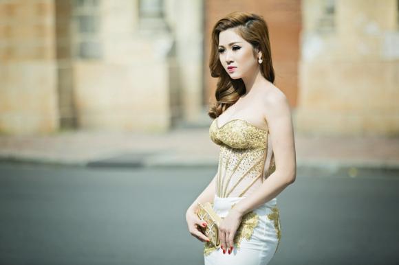 Ngọc Trân Anh, Ca sĩ Ngọc Trân Anh, Sao Việt