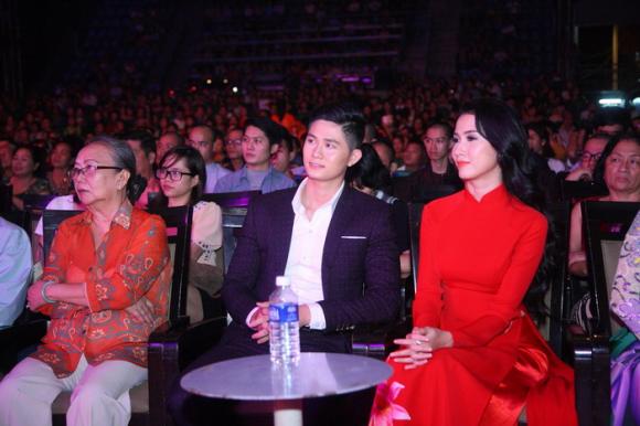 Ray Võ, Phan Thị Mơ, Ca sĩ Ray Võ