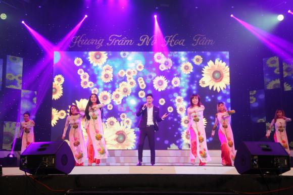 Ray Võ, Phan Thị Mơ, Ca sĩ Ray Võ