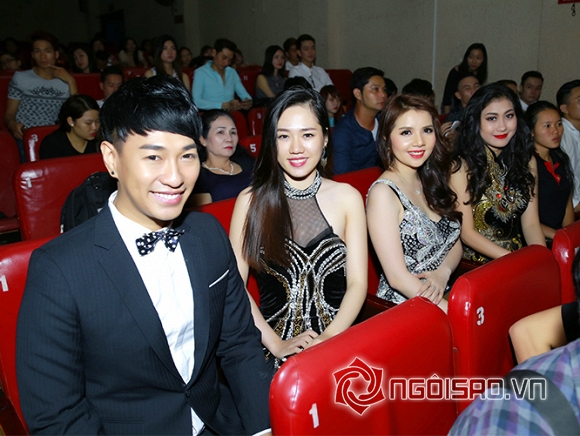 Thanh Mai nổi bật trong đêm chung kết cuộc thi Gương mặt sân khấu điện ảnh triển vọng 2015 0 người đẹp Thanh Mai, Lưu Hiểu Mai, sao Việt