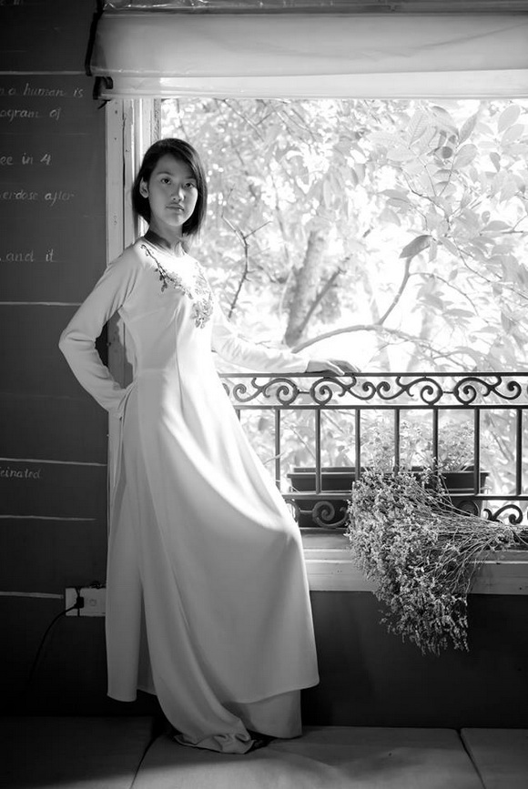 125069867166573417694652014433865nresize-ngoisao 1 Nét đẹp cổ truyền,áo dài duyên dáng,mùa xuân về