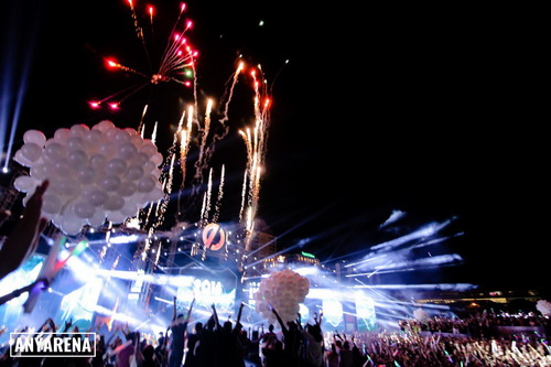 Escape New Year 2016, Màn Countdown hoành tráng, Escape New Year 2016 – Change For Tomorrow