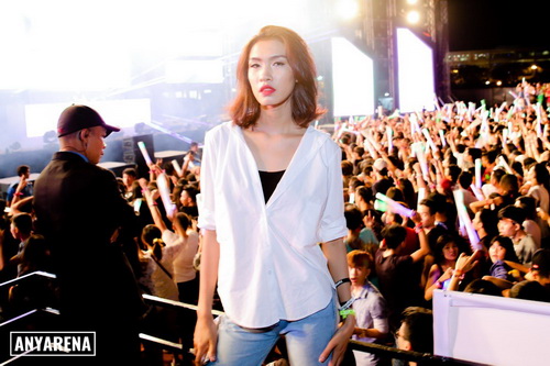 Escape New Year 2016, Màn Countdown hoành tráng, Escape New Year 2016 – Change For Tomorrow