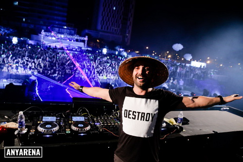 Escape New Year 2016, Màn Countdown hoành tráng, Escape New Year 2016 – Change For Tomorrow