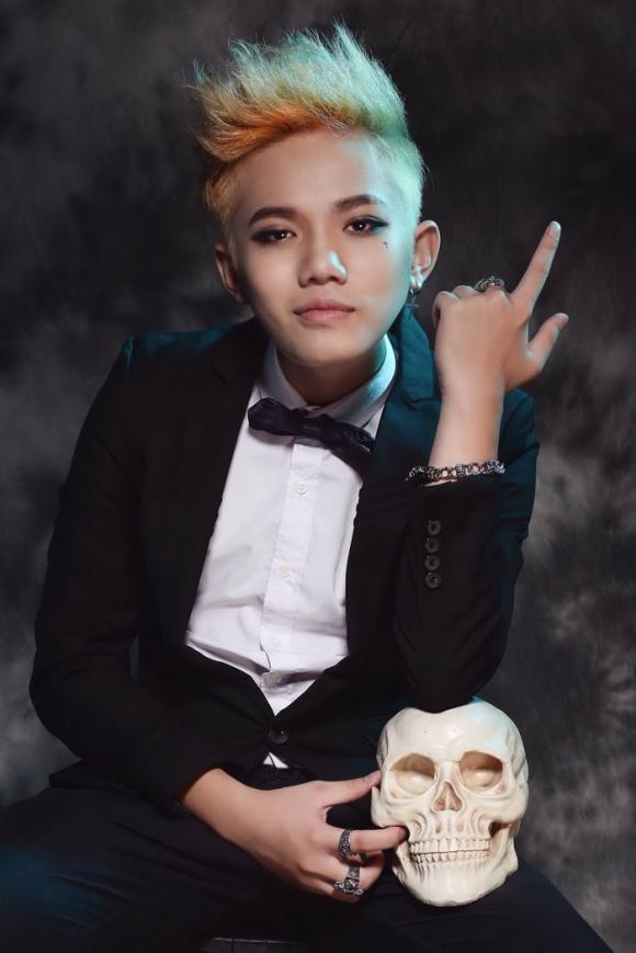 Phạm Trần Minh Anh, Ca sĩ Phạm Trần Minh Anh, Sao Việt