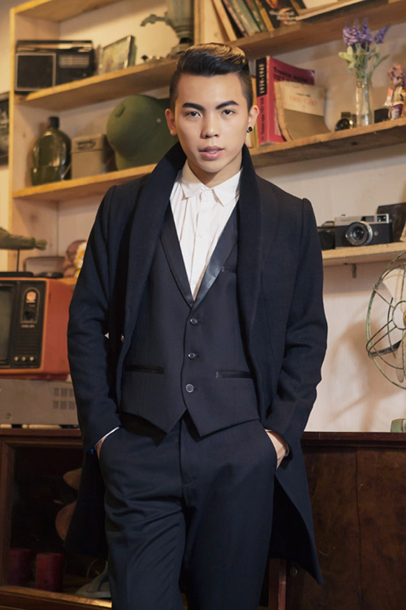 Kenbi khánh phạm,ông trùm chân dài 9x,hành trình của ông trùm chân dài 9x