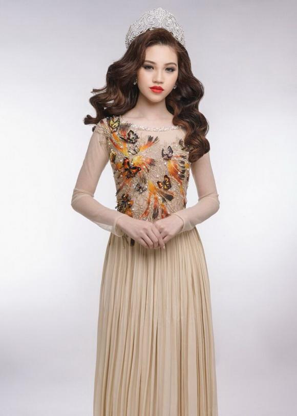 Jolie Nguyễn, Hoa hậu thế giới người Việt tại Úc, Sao Việt