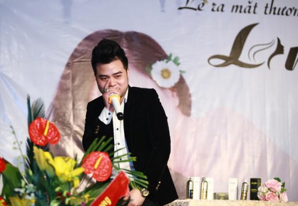 ca-si-linh-linh-91-3-ngoisao 5 Linh Linh, Ca sĩ Linh Linh, Mỹ phẩm Link’s