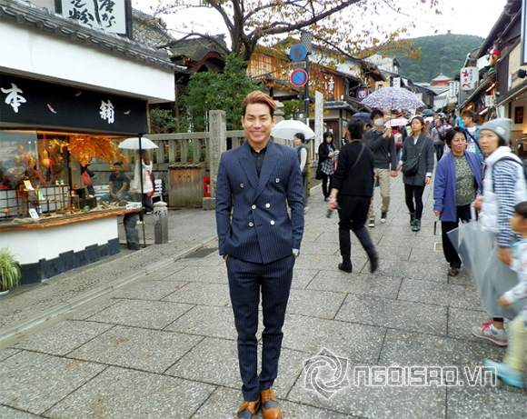 Ca sĩ Tokyo Vũ, Tokyo Vũ dạo quanh Nhật Bản bằng trực thăng, sao Việt