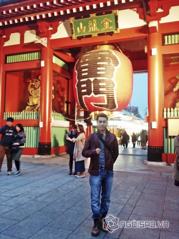 Ca sĩ Tokyo Vũ, Tokyo Vũ dạo quanh Nhật Bản bằng trực thăng, sao Việt