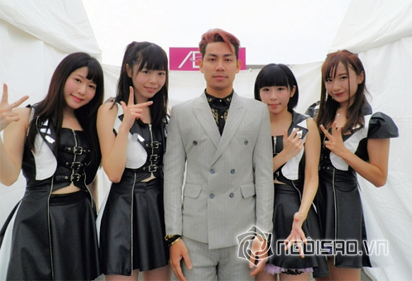 Ca sĩ Tokyo Vũ, Tokyo Vũ dạo quanh Nhật Bản bằng trực thăng, sao Việt