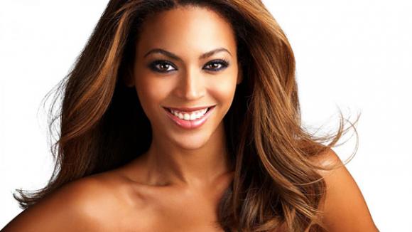 Beyonce mặc luộm thuộm,Beyonce xuống sắc,Beyonce dính tin đồn mang thai