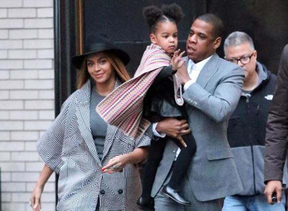 Beyonce mặc luộm thuộm,Beyonce xuống sắc,Beyonce dính tin đồn mang thai