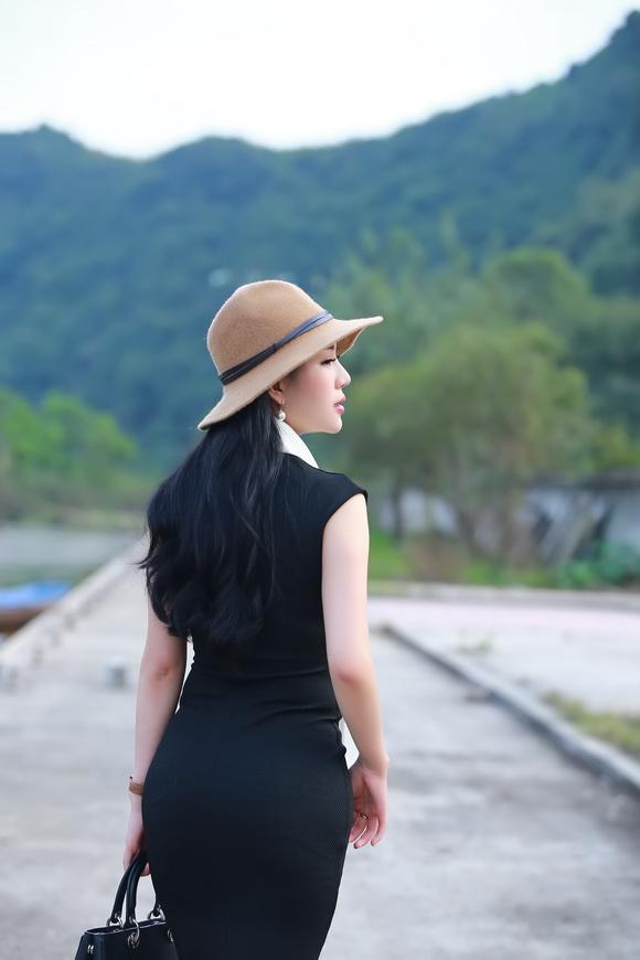 Người đẹp nhã uyên,mc nhã uyên,nhã uyên rẻ hướng làm mc