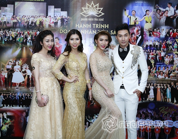 NTK Nhật Phượng đẹp rạng rỡ tham dự sự kiện Gala Dạ vũ Doanh nhân 0 NTK Nhật Phượng, thời trang Nhật Phượng, người đẹp Nhật Phượng, Hoàng Y Nhung, Thanh Mai, Doanh nhân Mã Đào ngọc Bích, thời trang Việt