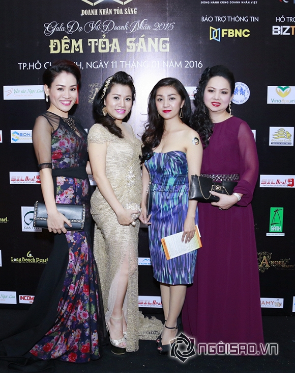 Doanh nhân Phan Thị Thu Thủy hội ngộ Hoa hậu Oanh yến và Á hậu Quý bà Thu Hương tại sự kiện 1 Doanh nhân Thu Thủy, Phan Thị Thu Thủy, Doanh nhân Việt