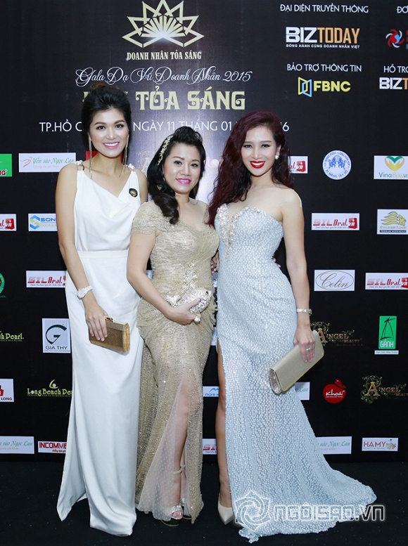 Doanh nhân Phan Thị Thu Thủy hội ngộ Hoa hậu Oanh yến và Á hậu Quý bà Thu Hương tại sự kiện 2 Doanh nhân Thu Thủy, Phan Thị Thu Thủy, Doanh nhân Việt