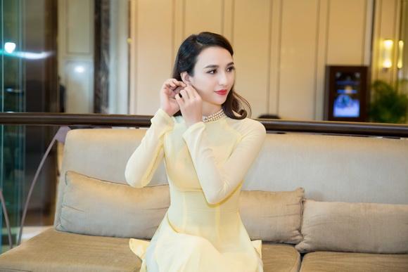 Hoa hậu ngọc diễm,hoa hậu du lịch việt nam,ngọc diễm diện trang sức trăm triệu