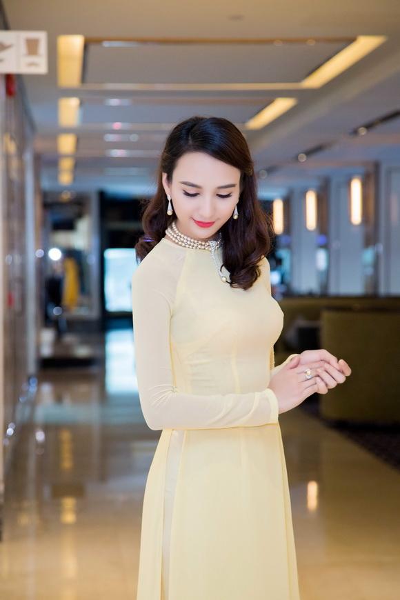 Hoa hậu ngọc diễm,hoa hậu du lịch việt nam,ngọc diễm diện trang sức trăm triệu
