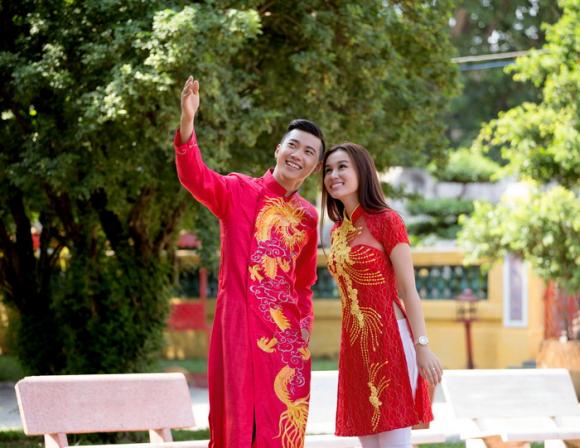 Kim Ngân, Hoàng Mỹ, Sao Việt