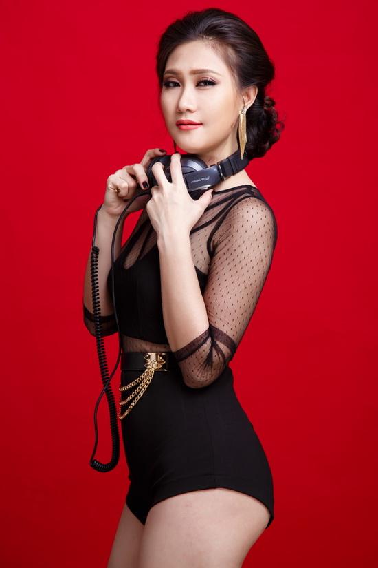 Jolly B, DJ Jolly B, Sao Việt