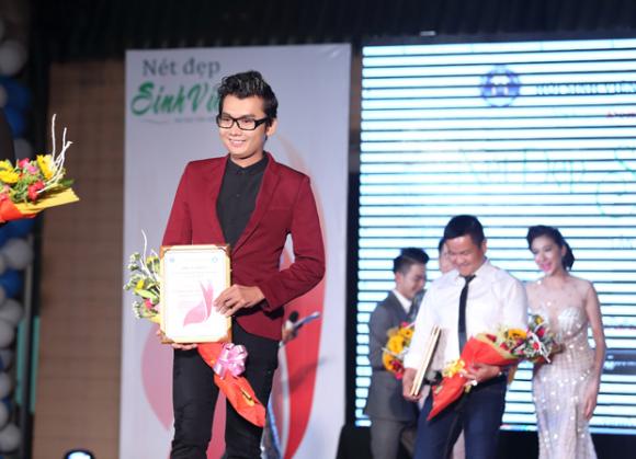 Á vương Ký Quốc Đạt, Á vương Người Việt Thế giới
