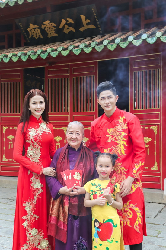 Ray Võ, Phan Thi Mơ, Sao Việt