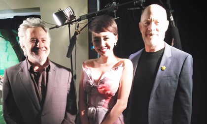 Tóc Tiên,Tóc Tiên chụp hình với Angelina Jolie,Tóc Tiên tại công chiếu phim KungFu Panda