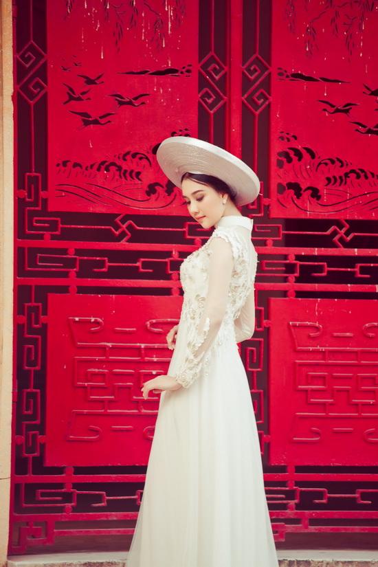 Julia Ngọc, Hoa Hậu Việt Nam Toàn Cầu, Sao Việt