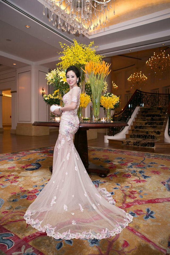 Á hậu Hạ My, Sao Việt, Kim Tử Long