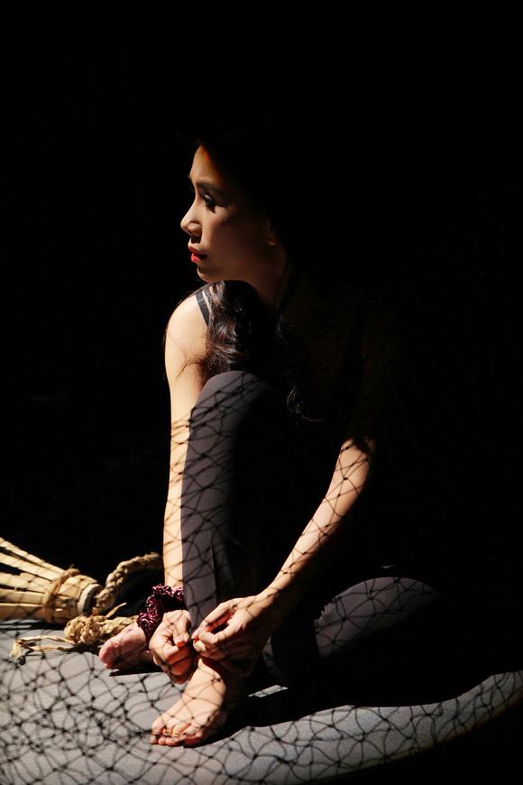 MC Anh Thơ, Đảo lửa, Sao Việt