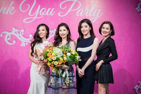 Hoa hậu Lam Cúc, Á hậu Phương Lê, Sao Việt