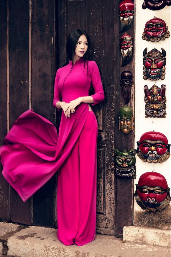 MC Nhã Uyên, Sao Việt, Nhã Uyên