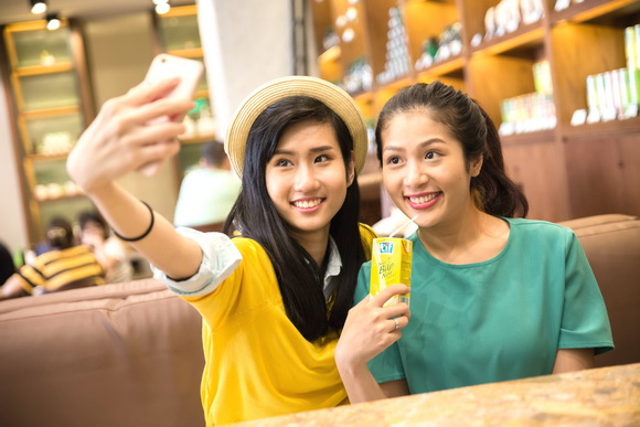 sua-bap-non-lif-32-5-ngoisao 1 Xu hướng trong năm 2016, Sữa Bắp Non LiF, Xu hướng giới trẻ