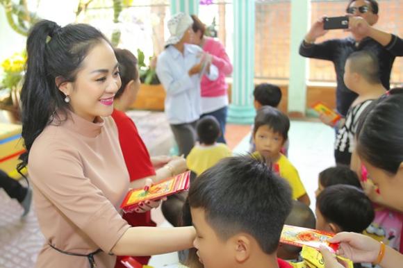 Á hậu Quỳnh Mai, Quỳnh Mai, Sao Việt