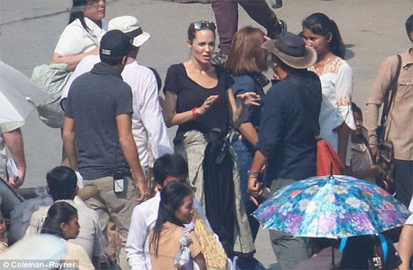 Angelina Jolie,Angelina Jolie không muốn có con,nữ diễn viên Angelina Jolie