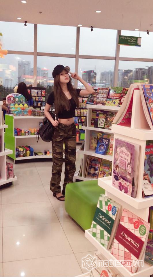 Elly Trần, Elly Trần đi mua sách, Elly Trần sành điệu
