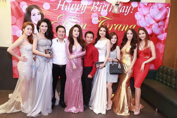 Huỳnh Thúy Anh, Hoa hậu Huỳnh Thúy Anh, Sao Việt