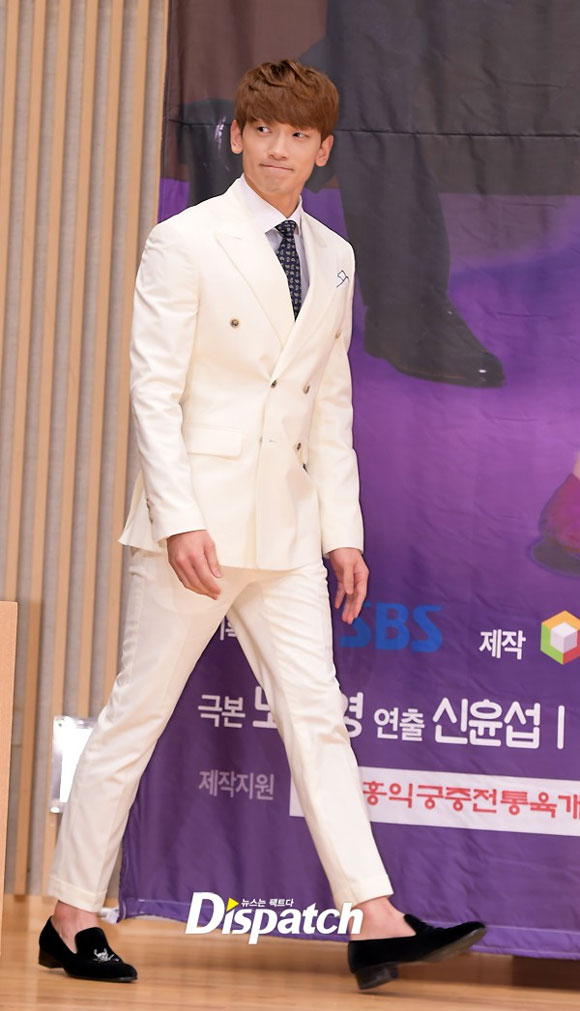 Lee Min Jung,Lee Min Jung tại sự kiện,Hoa hậu Hàn Honey Lee
