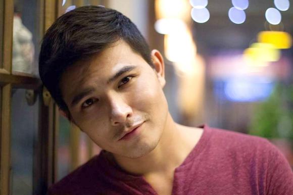Trương Quỳnh Anh, tình mới Trương Quỳnh Anh, Quang Sự không muốn là bản sao Johnny Trí Nguyễn