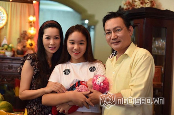 sao Việt,sao Việt làm mẹ sao tuổi 40,sao Việt sinh con muộn